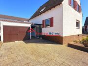Freistehendes Einfamilienhaus auf einem Eck-Grundstück in Lambsheim