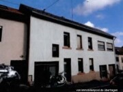 1-2-Familienhaus mit ehem. Scheunen-/Stallteil