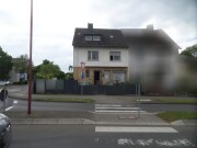 Zweifamilienhaus (Doppelhaushälfte) mit Kellergarage und separater G…
