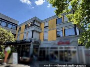 Wohn- und Geschäftshaus