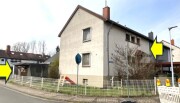 Einfamilienhaus mit Garage und Carport