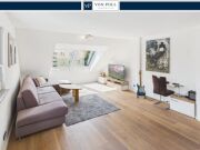 Moderne 2,5-Zimmer-Dachgeschosswohnung mit Stellplatz in Eil