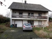 Einfamilienhaus mit Garage, Erholungsgrundstück