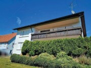 Zweifamilienhaus mit Doppelgarage