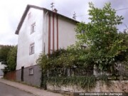 Einfamilienhaus mit Garage