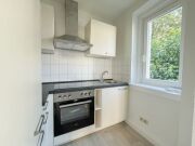 Kompakt, cool, dein – kleines Zuhause mit Einbauküche!