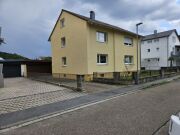 Freistehendes Zweifamilienhaus in bevorzugter Ortsrandlage in 75203 …