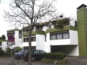 3-Zimmer-Wohnung mit Kellerraum und zwei PKW-Abstellplätzen