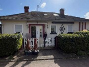 Einfamilienhaus mit Einliegerwohnung
