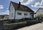 Einfamilienhaus mit Einzelgarage