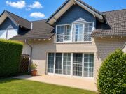 Gepflegte Doppelhaushälfte mit Garage 
in Overath-Vilkerath.