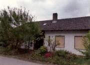 Einfamilienhaus mit Garage