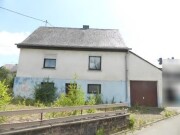 Einfamilienhaus mit Garage