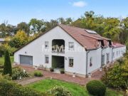 Wohnraum für alle: Großes 7-Zimmer-EFH & 3 Mietwohnungen auf einem G…