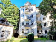 ** 2-Zimmer-DG-Whg. mit Balkon in begehrter Wohnlage **