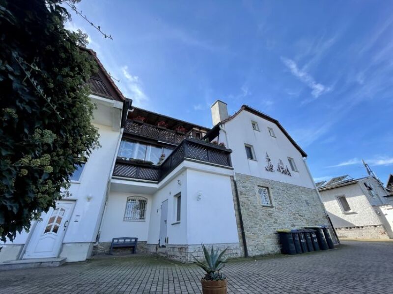 Landluft mit vielen Vorzügen: 3 Raum Wohnung! in Pölzig!