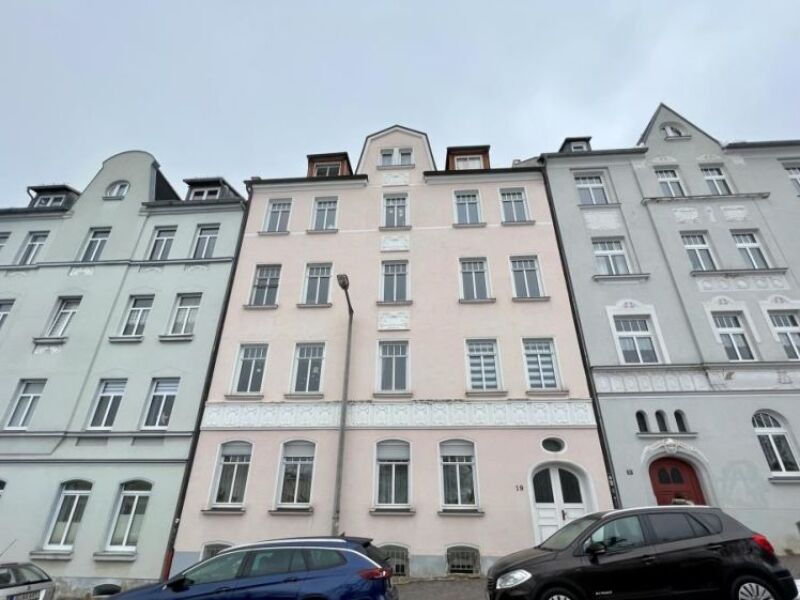 Große 3 Raum-Wohnung mit Balkon und Weitblick über die Stadt!