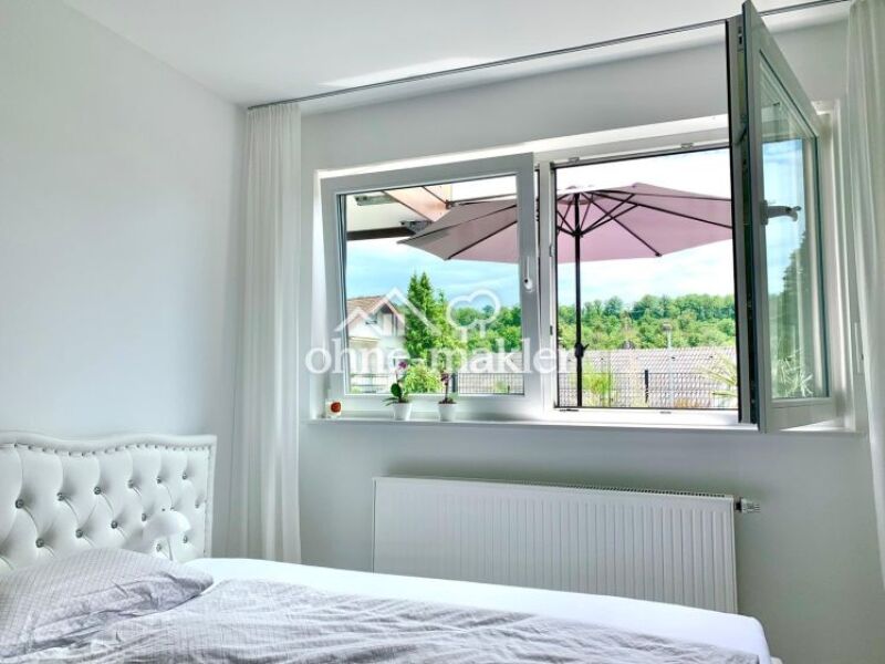Premium Wohnen im Grünen 2,5 Zimmer Terrassen Wohnung in Leonberg Ra…