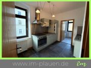Einbauküche - Badewanne - Tageslichtbad - Stellplatz | 2-Zimmer-Wohnung Plauen Haselbrunn