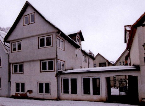 Mehrfamilienhaus