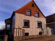 Einfamilienhaus mit Garage