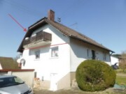 Dachgeschosswohnung mit Keller und Garage